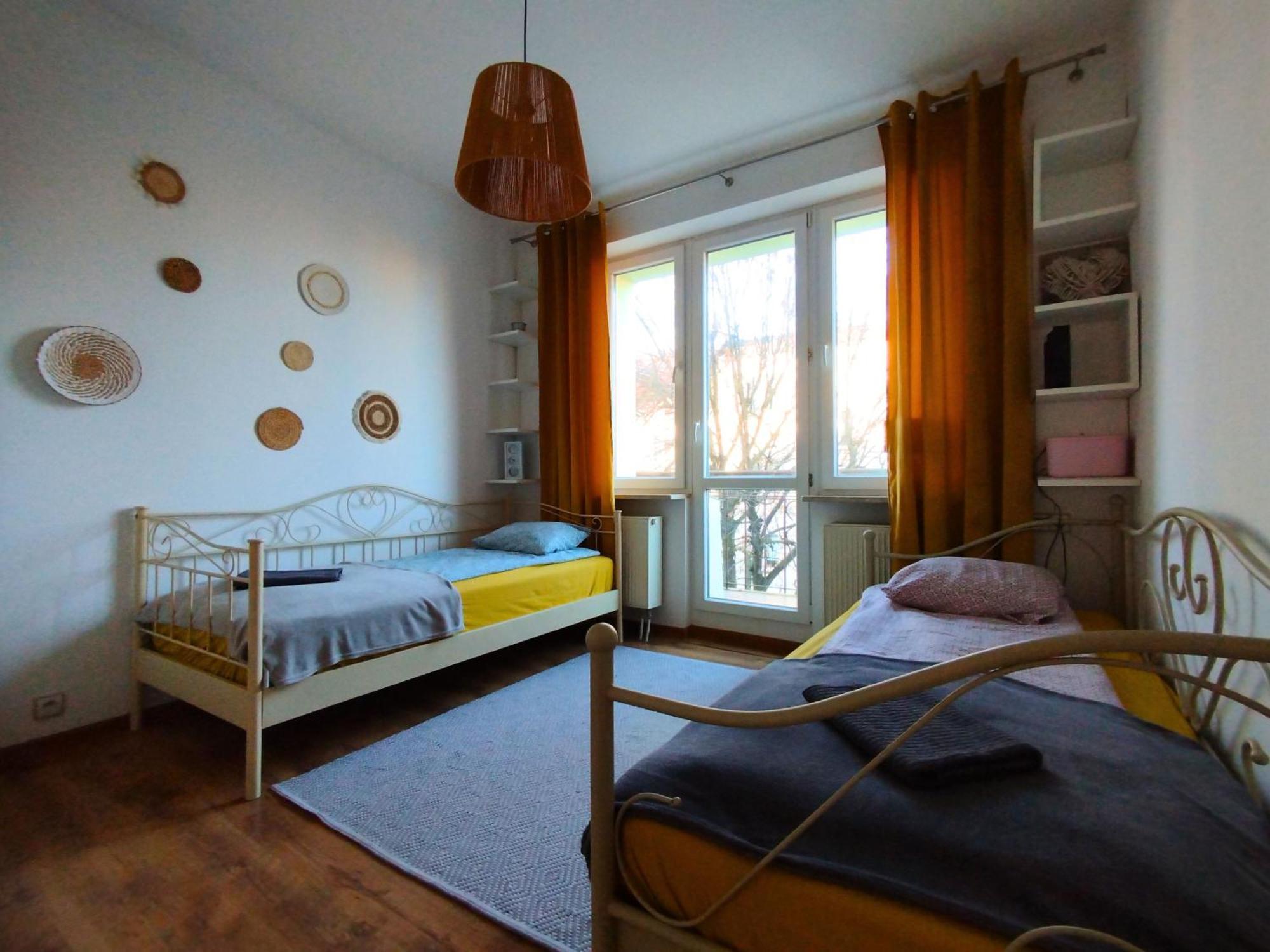 Apartament Z Ogrodem W Sercu Torunia Exterior photo