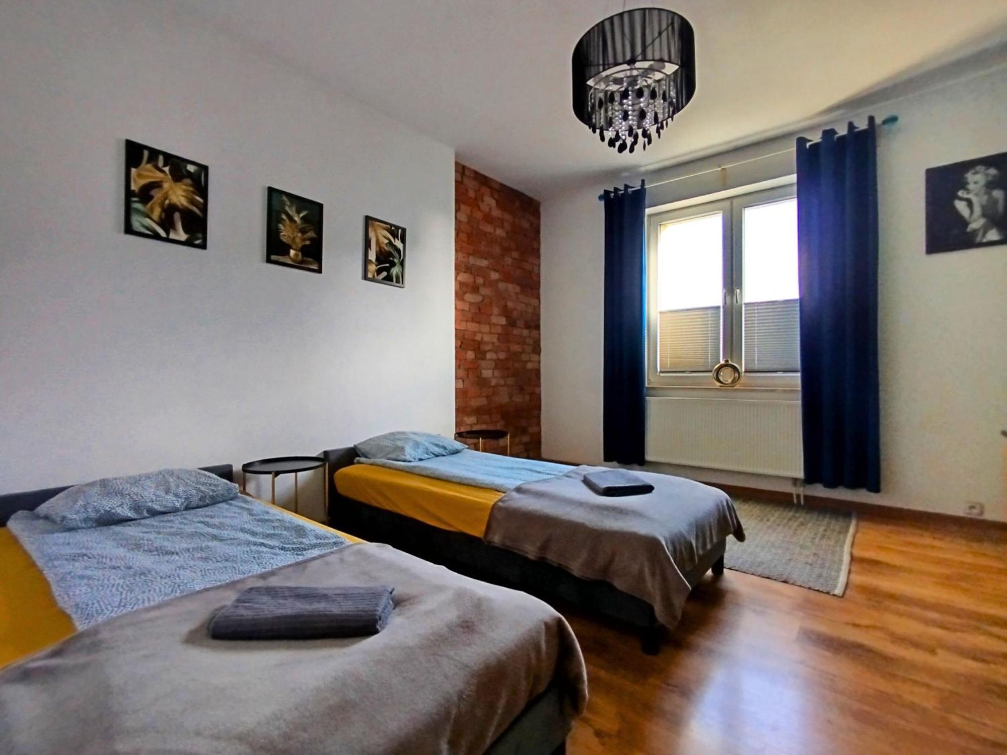 Apartament Z Ogrodem W Sercu Torunia Exterior photo
